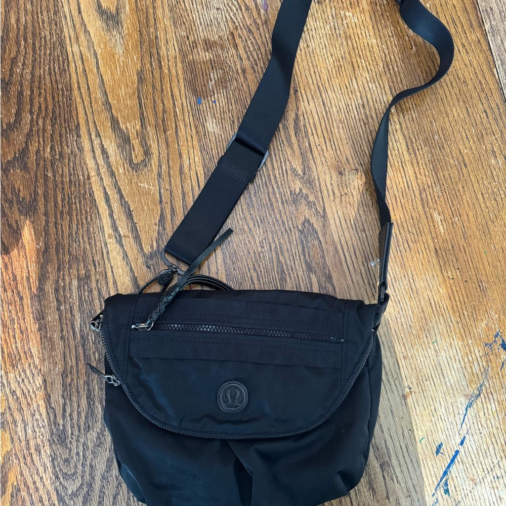 Lululemon Athletica Black Crossbody Bag with Adjustable Strap